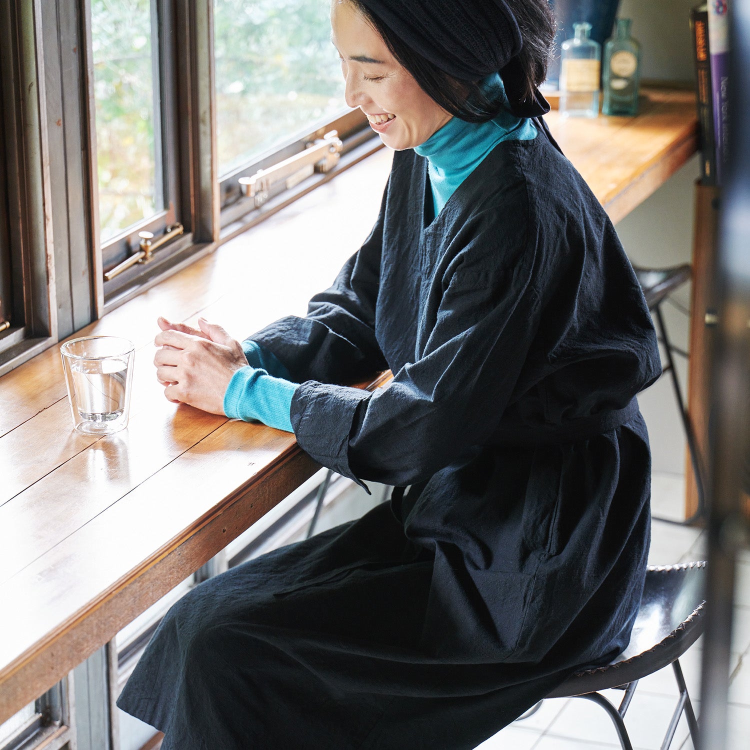 <b>V衿長袖ワンピース</b>Aizu cotton V collar long sleeve dress